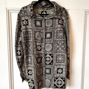 Unique lace PRINTED wool knit blouse, medium